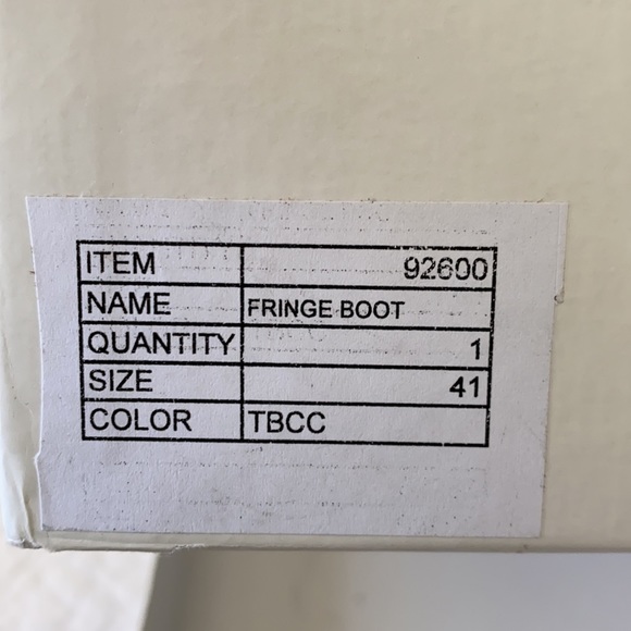 Sundance Fringe Boots. Gorgeous soft, supple Italian Suede Leather with orig box - Picture 11 of 12